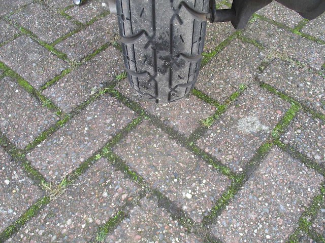 Btc - bromscooter - riva efi - scooter - afbeelding 11 van  11