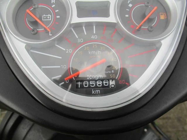 Btc - bromscooter - riva sport - scooter - afbeelding 3 van  11