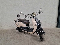 Btc - snorscooter - grande retro - 4t 25km uitvoering dnl35p - afbeelding 4 van  7