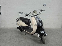 Btc - snorscooter - grande retro - 4t 25km uitvoering dnl42p - afbeelding 4 van  7