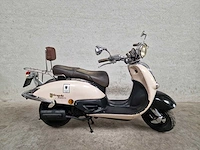 Btc - snorscooter - grande retro - 4t 25km uitvoering dnl45p - afbeelding 2 van  7