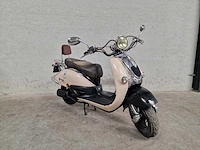 Btc - snorscooter - grande retro - 4t 25km uitvoering dnl45p - afbeelding 4 van  7