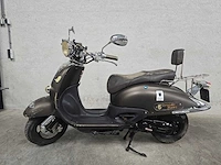 Btc - snorscooter - grande retro gt2 - 4t 25km uitvoering dkn03h - afbeelding 1 van  7