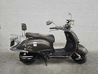 Btc - snorscooter - grande retro gt2 - 4t 25km uitvoering dkn03h - afbeelding 2 van  7