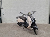 Btc - snorscooter - grande retro gt2 - 4t 25km uitvoering dlb96l - afbeelding 4 van  7