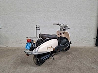 Btc - snorscooter - grande retro gt2 - 4t 25km uitvoering dlb96l - afbeelding 5 van  7