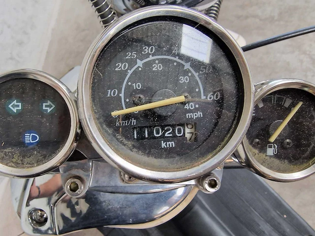 Btc - snorscooter - grande retro gt2 - 4t 25km uitvoering dlb96l - afbeelding 7 van  7