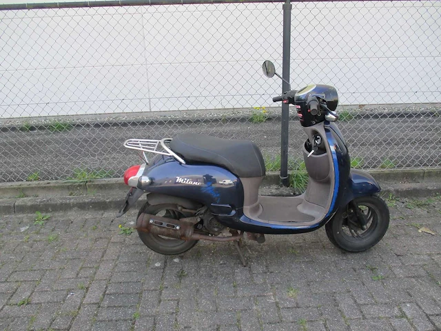 Btc - snorscooter - milano - scooter - afbeelding 8 van  11
