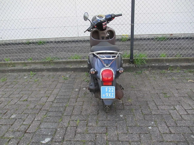 Btc - snorscooter - milano - scooter - afbeelding 10 van  11