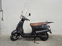 Btc - snorscooter - riva - 4t 25km uitvoering dgr69x - afbeelding 1 van  7