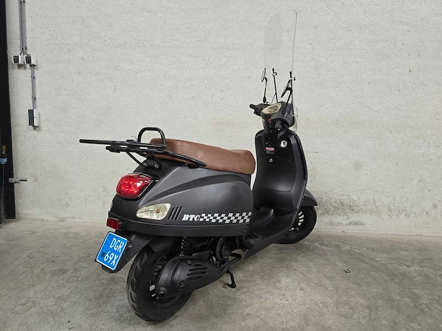 Btc - snorscooter - riva - 4t 25km uitvoering dgr69x - afbeelding 5 van  7