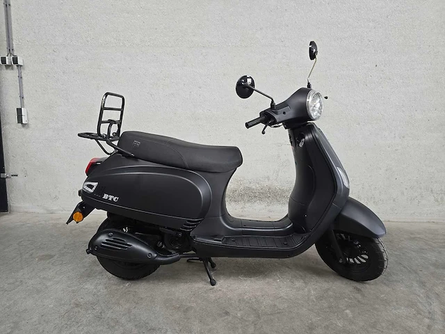 Btc - snorscooter - riva - 4t 25km uitvoering fbz93l - afbeelding 2 van  7