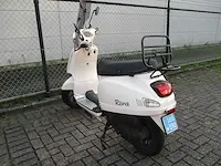 Btc - snorscooter - riva - scooter - afbeelding 2 van  11