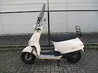 Btc - snorscooter - riva - scooter - afbeelding 1 van  11