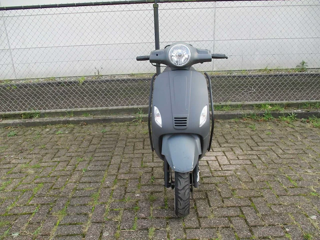 Btc - snorscooter - riva luxury e4 - scooter - afbeelding 3 van  9