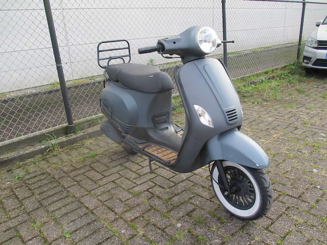 Btc - snorscooter - riva luxury e4 - scooter - afbeelding 4 van  9