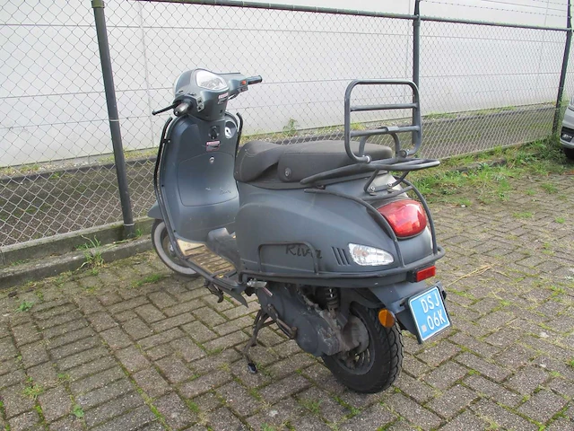 Btc - snorscooter - riva luxury e4 - scooter - afbeelding 8 van  9