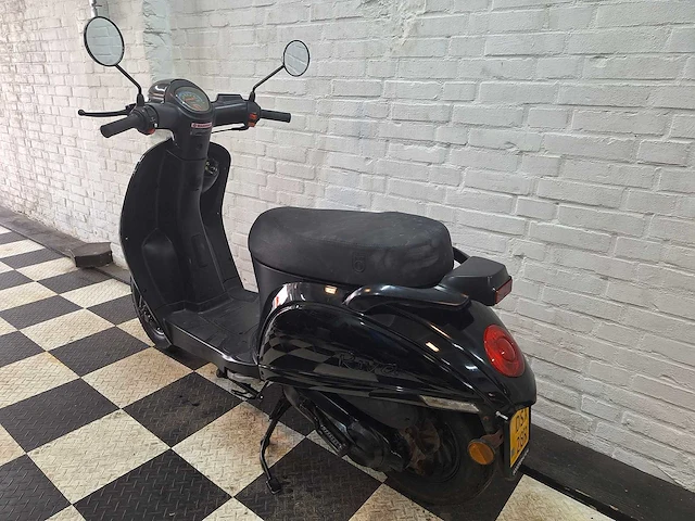 Btc riva 2 45 km bromscooter 4takt - afbeelding 3 van  7