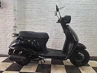 Btc riva 2 45 km bromscooter 4takt - afbeelding 6 van  7