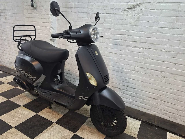 Btc riva 25 km snorscooter 4takt - afbeelding 7 van  7