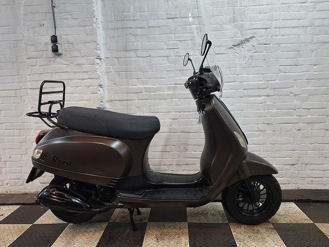 Btc riva 25 km snorscooter 4takt - afbeelding 6 van  7