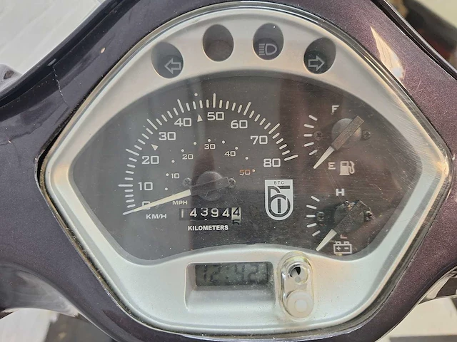 Btc riva 45 km bromscooter 4takt - afbeelding 4 van  7