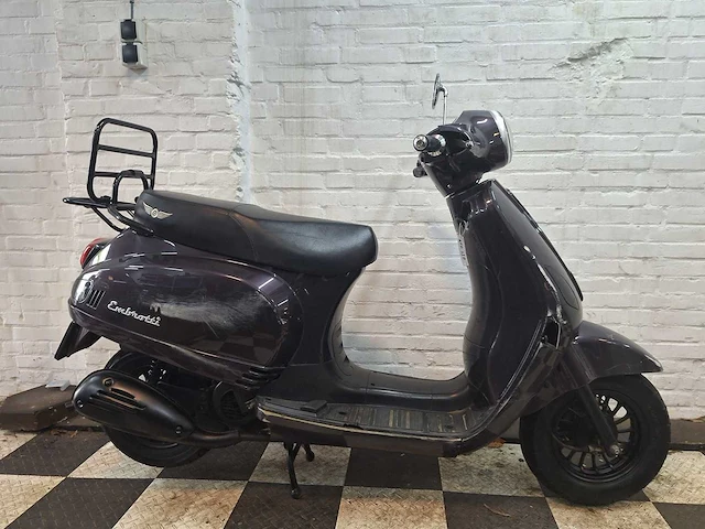 Btc riva 45 km bromscooter 4takt - afbeelding 5 van  7