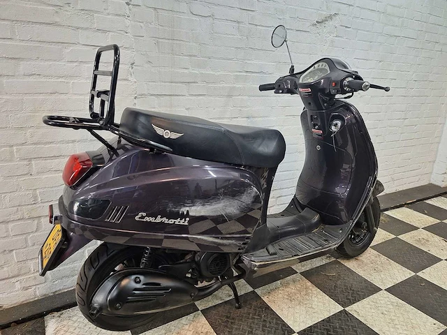 Btc riva 45 km bromscooter 4takt - afbeelding 7 van  7