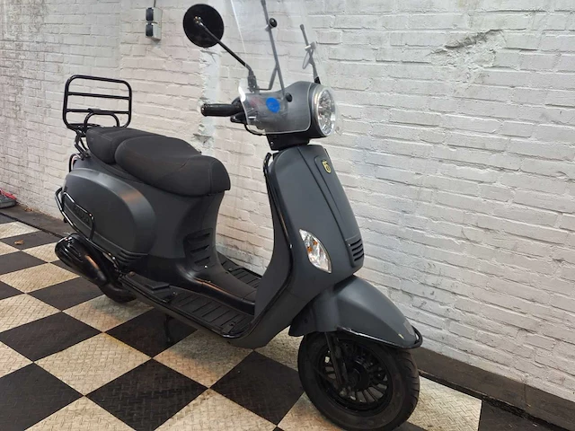 Btc riva 45 km bromscooter 4takt - afbeelding 7 van  7