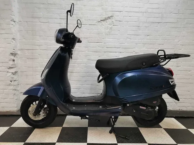 Btc riva efi 25 km snorscooter 4takt - afbeelding 1 van  7