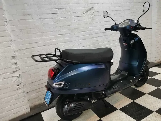 Btc riva efi 25 km snorscooter 4takt - afbeelding 5 van  7