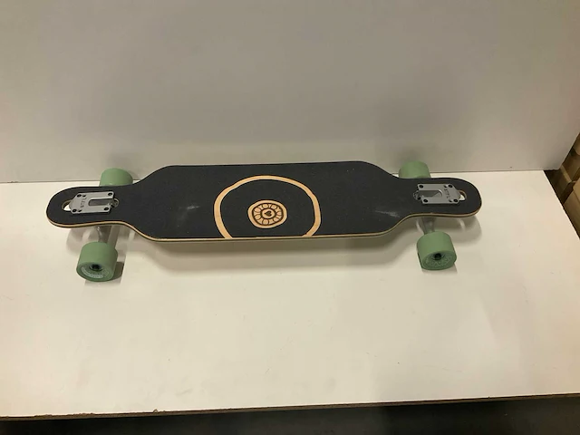 Btfl skateboard - afbeelding 1 van  4