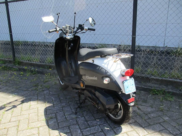 Btm classic - snorscooter - retro bt49qt-11 - scooter - afbeelding 2 van  11