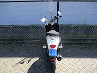 Btm classic - snorscooter - retro bt49qt-11 - scooter - afbeelding 10 van  11