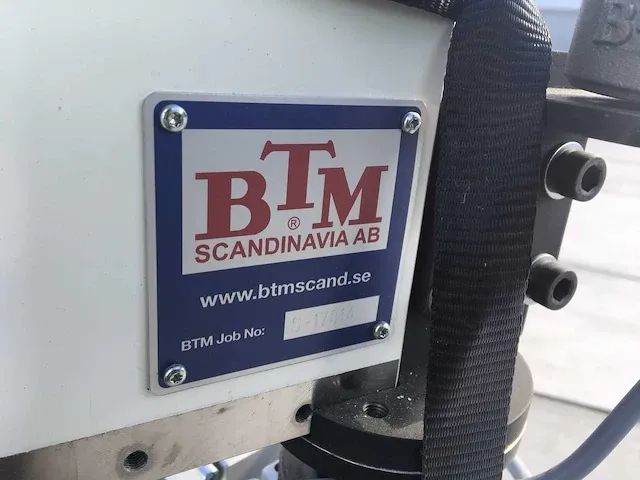 Btm s-17014 clinching press on s-17046 pneumatic tapping arm - afbeelding 2 van  11