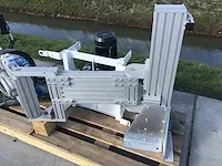 Btm s-17014 clinching press on s-17046 pneumatic tapping arm - afbeelding 9 van  11