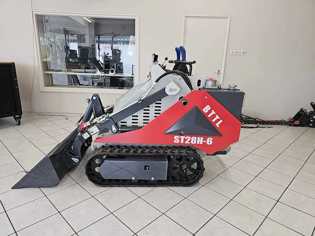 Bttl st28h-6 skidsteer - afbeelding 12 van  24