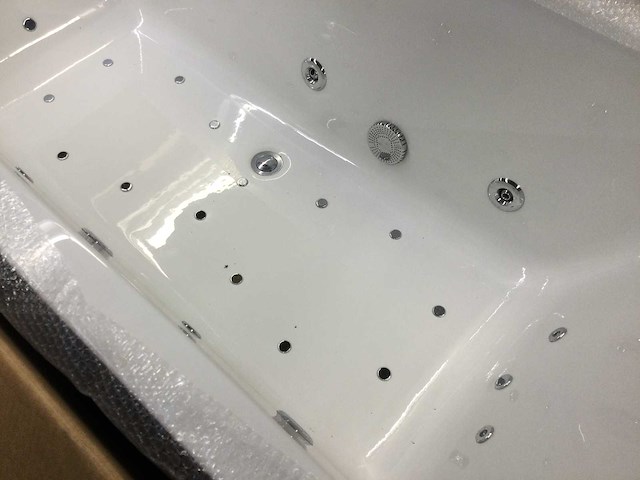 Bubbelbad - afbeelding 3 van  8