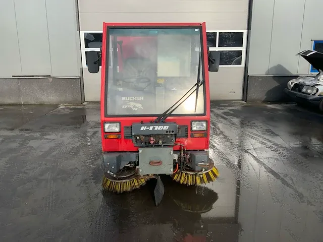 Bucher city cat k-1700 veegmachine - afbeelding 12 van  21