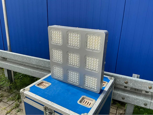 Budmaster kweeklamp warmtelamp - afbeelding 2 van  5