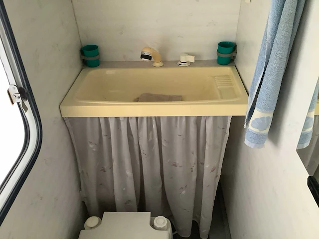 Buerstner - caravan - afbeelding 19 van  28