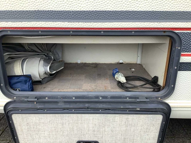 Buerstner - caravan - afbeelding 28 van  28