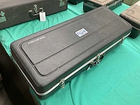 Buescher aristocrat 200 usa saxofoon - afbeelding 6 van  6