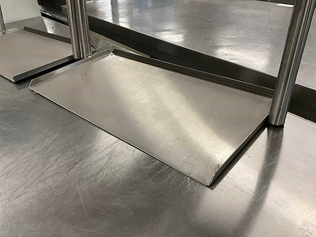 Buffet etagères (2x) - afbeelding 4 van  4