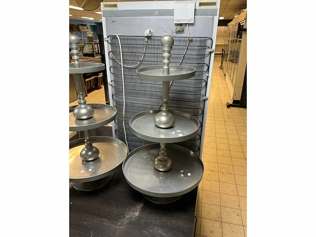 Buffet etagères (2x) - afbeelding 3 van  5