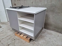 Buffetkast voorzien van dienbladen- / borden dispenser - afbeelding 2 van  4