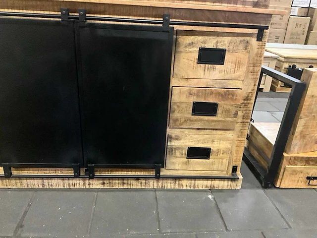 Buffetkast - afbeelding 9 van  10