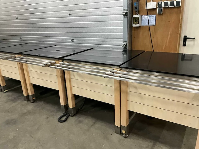 Buffetmeubel met hardstenen blad (5x) - afbeelding 3 van  11
