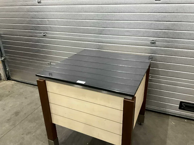Buffetmeubel met hardstenen blad - afbeelding 2 van  6