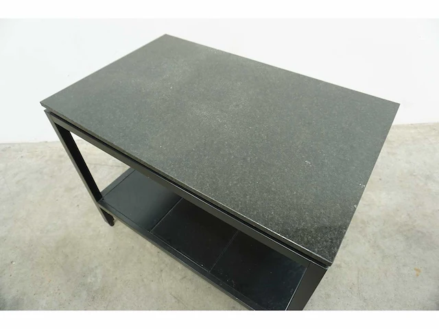 Buffetmeubel met stenen blad - afbeelding 1 van  2